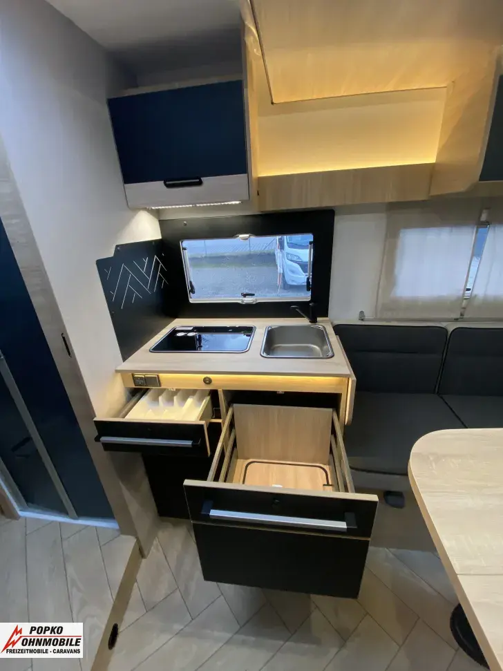 Fahrzeugbild Chausson Teilintegrierte 797 Titanium Line VOLL #9