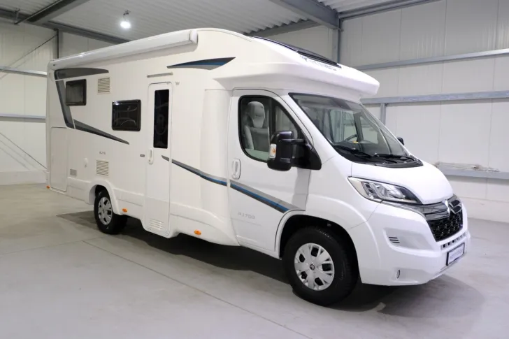 Fahrzeugbild Itineo PJ 700 Elite/1.Hand/Festbett+Hubbett/TOP #2