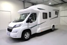 Fahrzeugbild Itineo PJ 700 Elite/1.Hand/Festbett+Hubbett/TOP #3