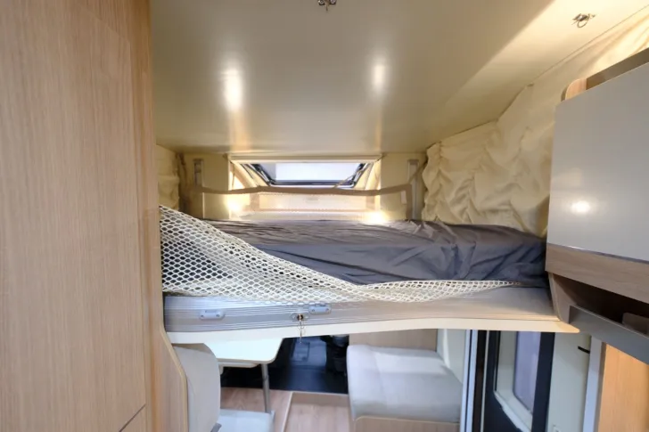 Fahrzeugbild Itineo PJ 700 Elite/1.Hand/Festbett+Hubbett/TOP #12