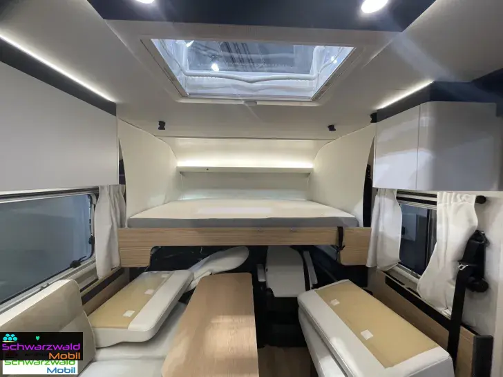 Fahrzeugbild Pilote GALAXY Spring Edition G720 FGJ #12