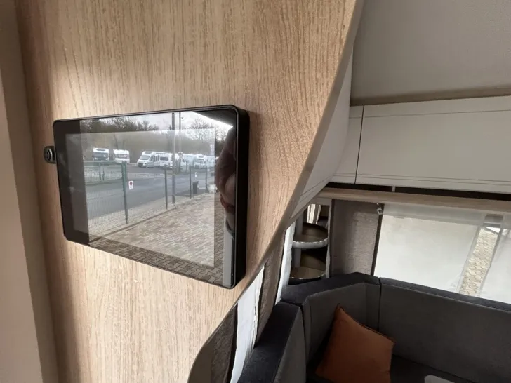 Fahrzeugbild Hobby De Luxe 460 UFe #17