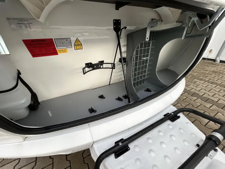 Fahrzeugbild Hobby De Luxe 460 UFe #21