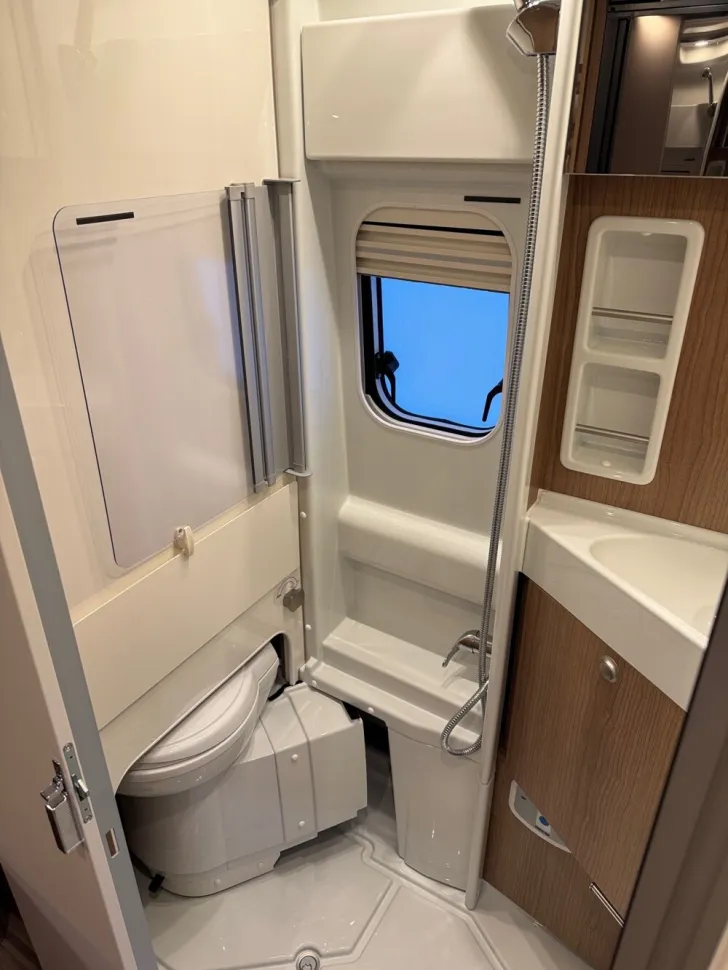 Fahrzeugbild Malibu Van family-for-4 comfort 640 LE #15