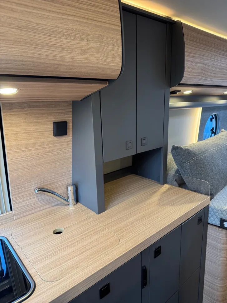Fahrzeugbild Malibu Charming GT skyview 640 LE RB #14