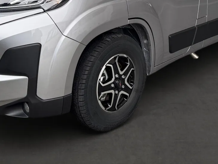 Fahrzeugbild Malibu Compact 600 LE #6