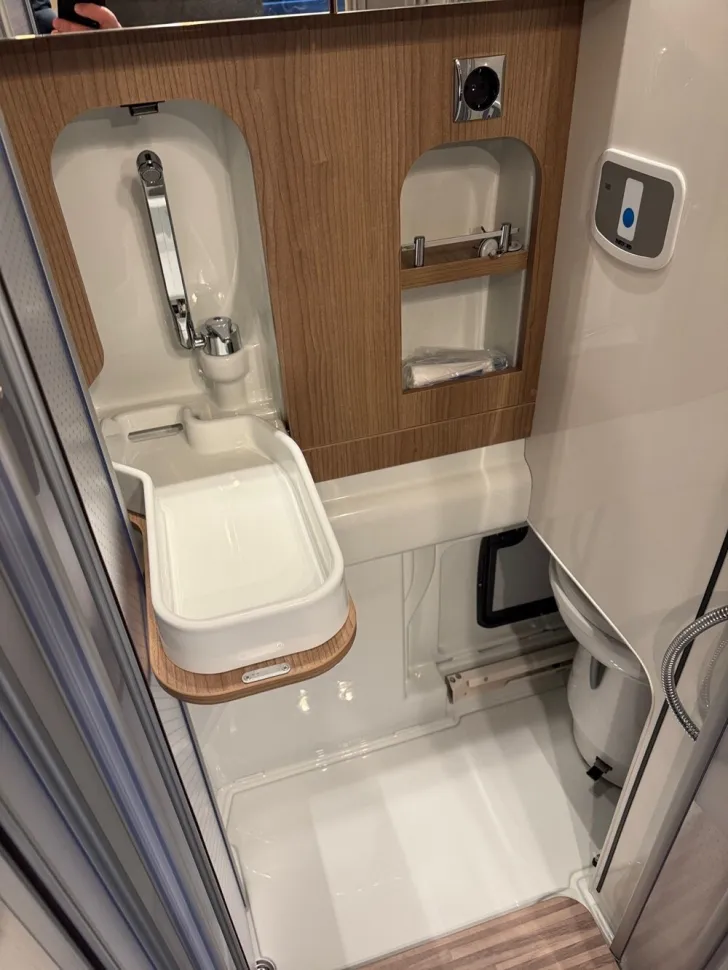 Fahrzeugbild Malibu Compact 600 LE #16