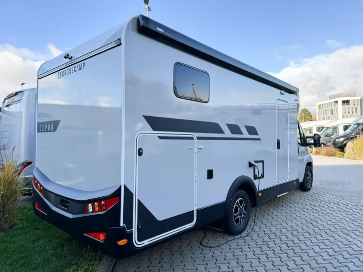 Fahrzeugbild Crosscamp EXPDN T 7.4 E Peugeot ACC,Hubbett ele,Naviceiver #6