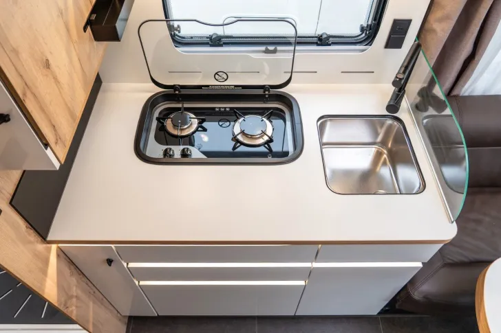 Fahrzeugbild Le Voyageur Eterna 7.8 CF 180PS+AUT+4.4T+ALDE+SOLAR #16