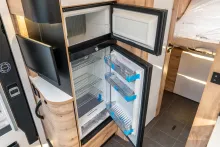 Fahrzeugbild Le Voyageur Eterna 7.8 CF 180PS+AUT+4.4T+ALDE+SOLAR #17