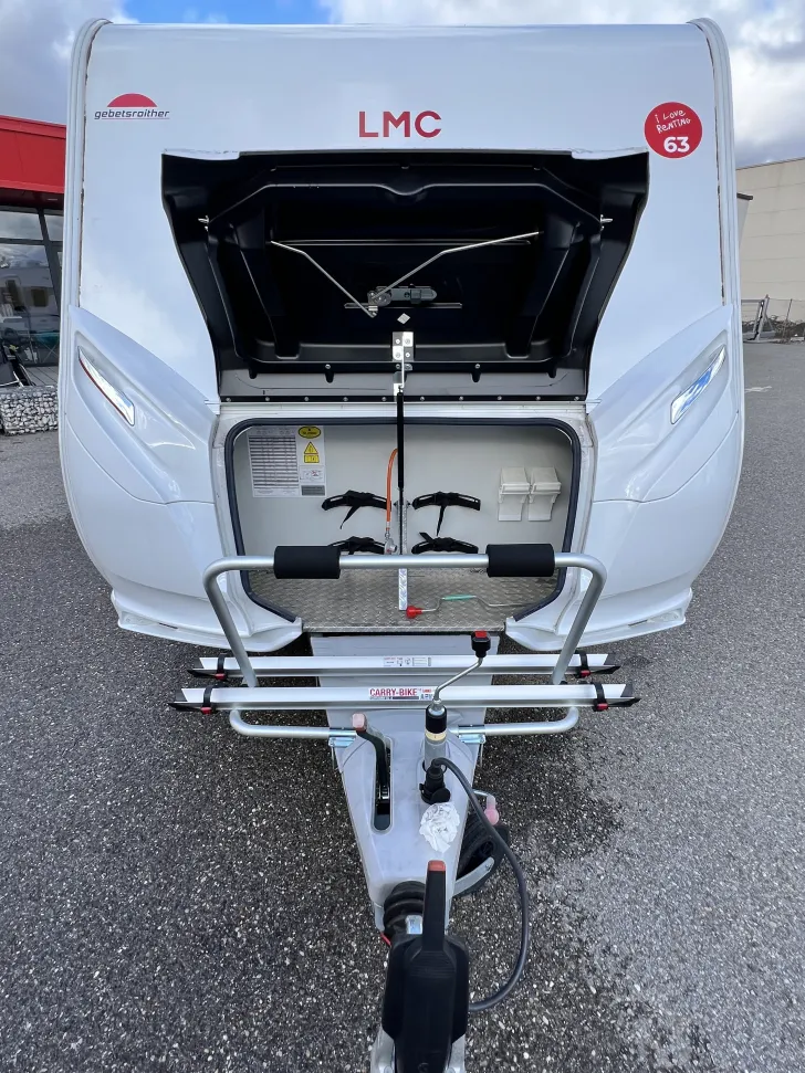 Fahrzeugbild LMC Tandero 480 D mit Dachklimaanlag, Radträger #5