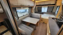 Weitere Sitzgruppe Knaus Südwind 500 QDK Black Selection 3 Etagenbett mit Garagentür