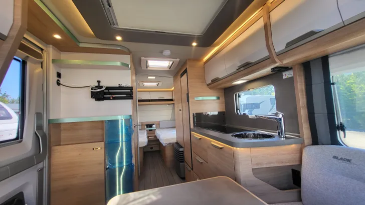 Fahrzeugbild Knaus Südwind 540 UE Black Selection #7