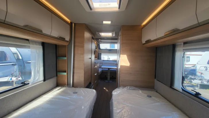 Fahrzeugbild Knaus Südwind 540 UE Black Selection #8