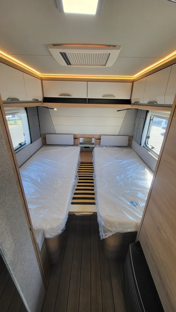 Fahrzeugbild Knaus Südwind 540 UE Black Selection #10