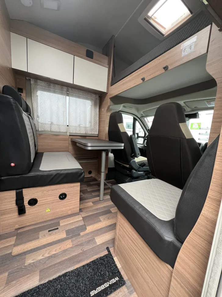 Fahrzeugbild Weinsberg CaraHome 650 MEG #6