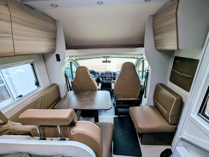 Fahrzeugbild Bürstner B66 TD 690 G AUTOMATIK, SAT, ALU uvm. #6