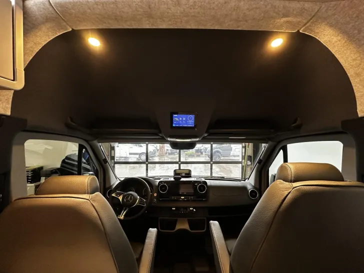 Fahrzeugbild Hymer Grand Canyon S 600 Einzelbetten #8