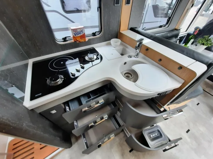 Fahrzeugbild Hymer B-Klasse ML I 780 BlackLine Verfüg./Sparen Sie 9.662,- € #13