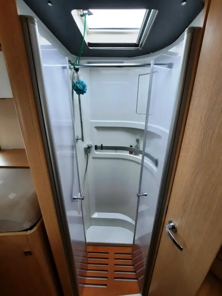 Fahrzeugbild Hymer B-Klasse 680 Lithium/Solar/Gastank/1.Hand #16