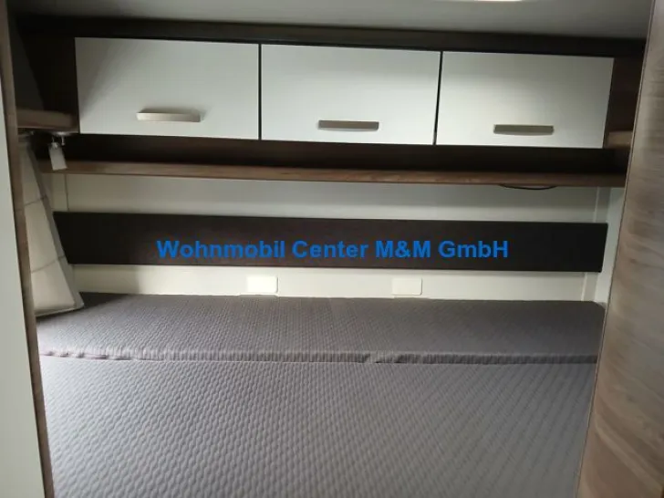 Fahrzeugbild Knaus Live Traveller 650 DG Deluxe Navi #9