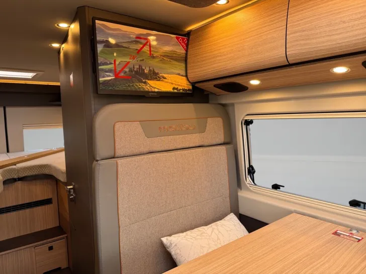 Fahrzeugbild Malibu Charming GT skyview 640 LE RB #12