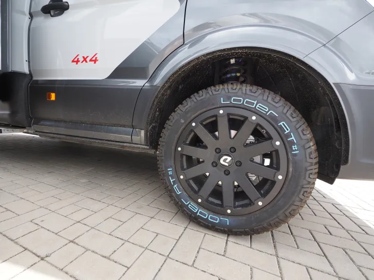 Fahrzeugbild Dethleffs Globebus Performance 4x4 T46, Navi, TV, Lithium #9