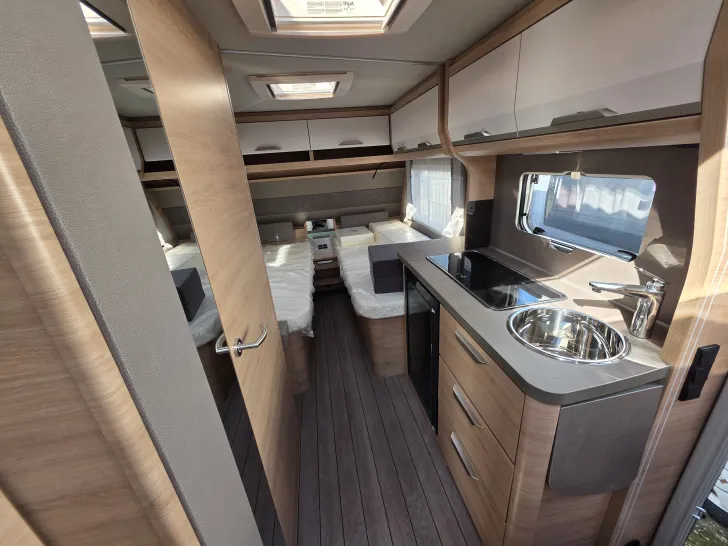 Fahrzeugbild Knaus Südwind 500 EU 60 Years Markise - Dusche #13