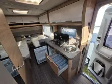 Fahrzeugbild Knaus Südwind 500 EU 60 Years Markise - Dusche #14