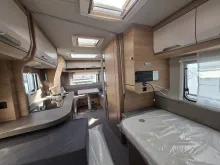 Fahrzeugbild Knaus Südwind 500 EU 60 Years Markise - Dusche #15