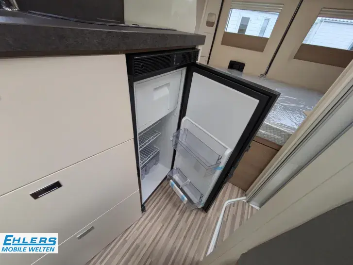 Fahrzeugbild Malibu Van compact 540 DB 140PS/Autom/Fahrassistenz-Paket/Lederausstattung #13