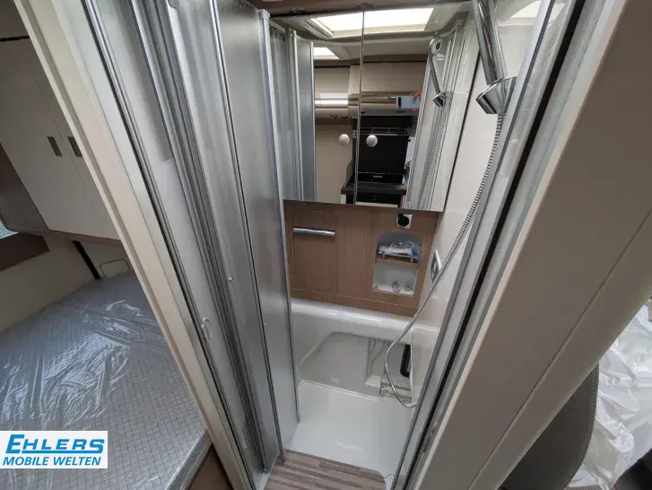 Fahrzeugbild Malibu Van compact 540 DB 140PS/Autom/Fahrassistenz-Paket/Lederausstattung #17