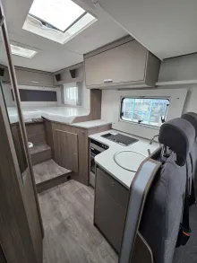 Fahrzeugbild Carado T 338 #13