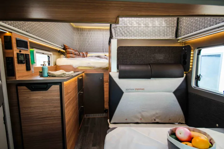 Fahrzeugbild Weinsberg X-CURSION CUV 500 MQ EDITION [PEPPER] Easy-Move-Bett | 3.500 KG #6