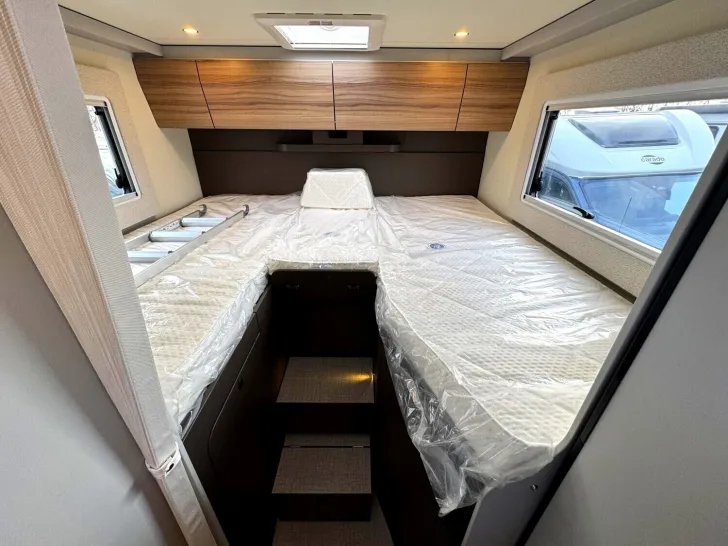 Fahrzeugbild Bürstner B66 TD 690 HUBBETT|LEDER|NAV+RFK|MARKISE|LITHIUM #15