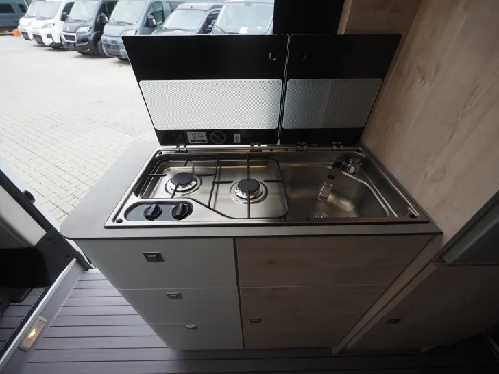 Fahrzeugbild Clever Runner, Schwenkbad, Tageszulassung ! #12