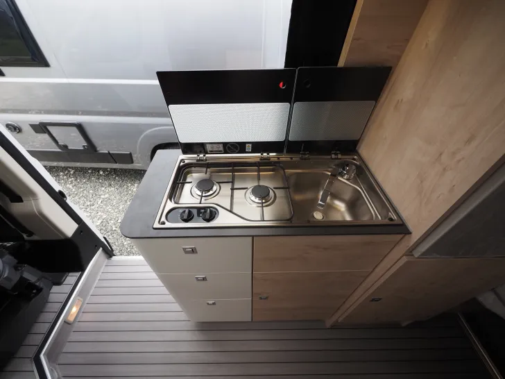 Fahrzeugbild Clever Runner 636, D+E Heizung, Tageszulassung! #9