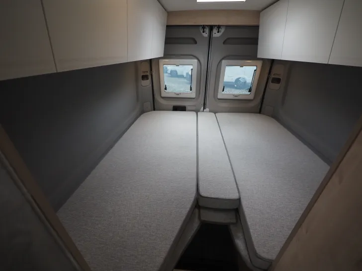 Fahrzeugbild Clever Runner 636, D+E Heizung, Tageszulassung! #11