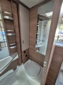 Fahrzeugbild Knaus L!VE / LIVE I 650 MEG *Betterw.*Liner-Sitze*DAB* #23