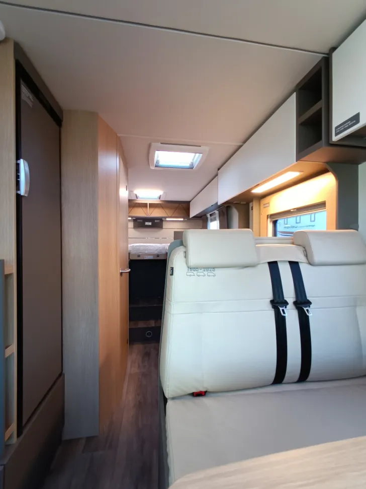 Fahrzeugbild LMC Tourer Lift 70 H 663/0 G 70 Jahre #14