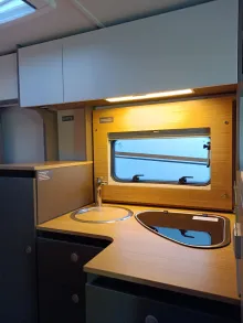 Fahrzeugbild LMC Tourer Lift 70 H 663/0 G 70 Jahre #17
