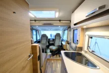 Fahrzeugbild Weinsberg CaraCore 650 MEG/Einzelbetten+Hubbett/2xKlima #9