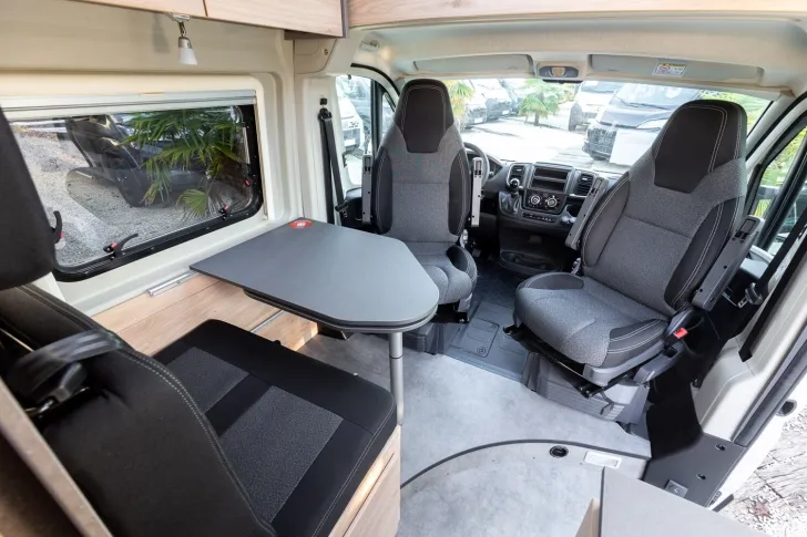Fahrzeugbild Dethleffs Globetrail Active 600 KS Fiat *** 4 Betten *** #16