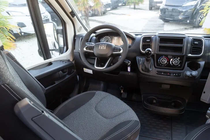 Fahrzeugbild Dethleffs Globetrail Active 600 KS Fiat *** 4 Betten *** #18