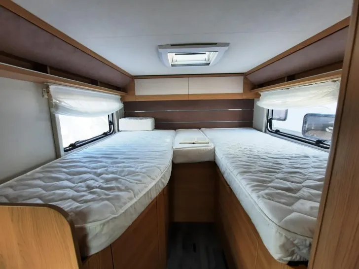 Fahrzeugbild LMC Cruiser V 646 G Sat/TV/Remis/Navi/Kamera #10