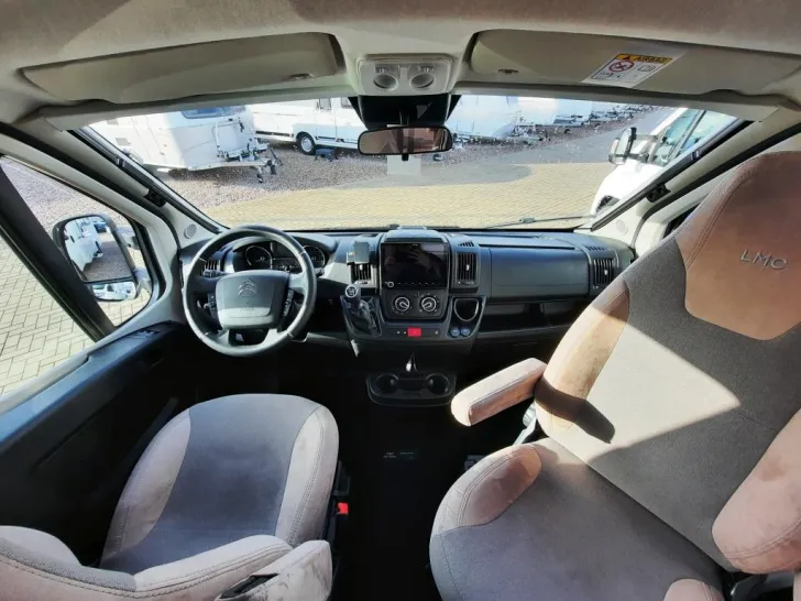 Fahrzeugbild LMC Cruiser V 646 G Sat/TV/Remis/Navi/Kamera #17