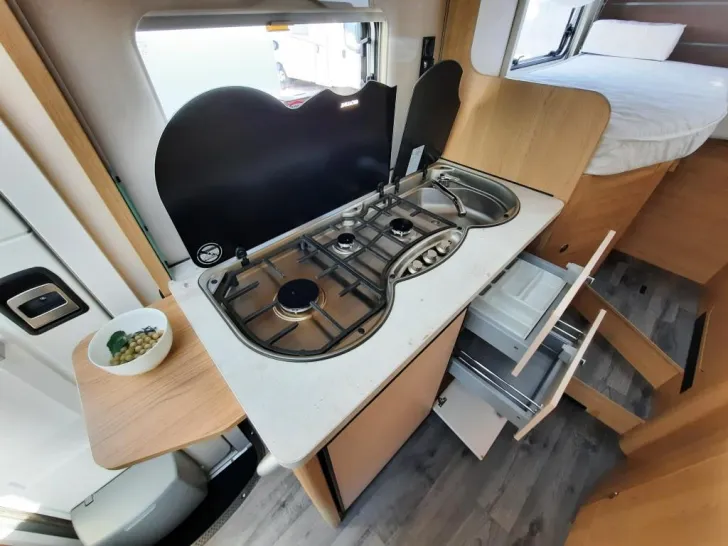 Fahrzeugbild LMC Cruiser V 646 G Sat/TV/Remis/Navi/Kamera #13