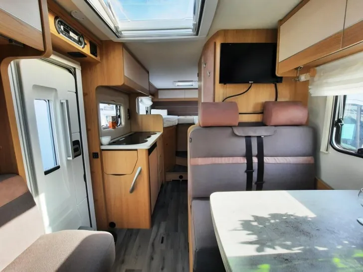 Fahrzeugbild LMC Cruiser V 646 G Sat/TV/Remis/Navi/Kamera #6