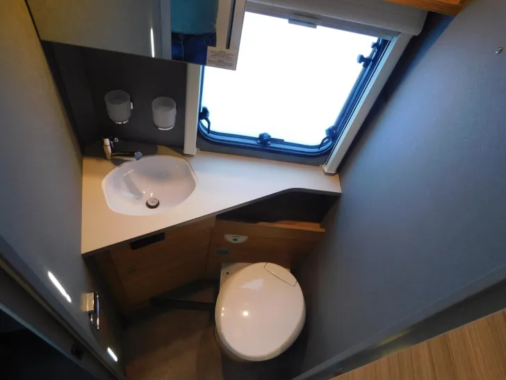 Fahrzeugbild Dethleffs Just 90 T 7052 DBL Verfügbar ab November 2026 #21