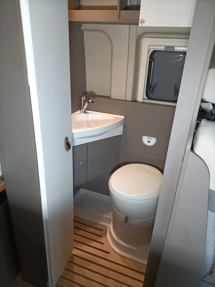 Fahrzeugbild LMC Innovan 540 Sondernachlass EUR 8.630,00 #14